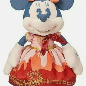 Disney Minnie Mouse Thunder Mountain Plush